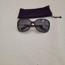 Coach Kissing C Sunglasses Black HC8145 (L948)