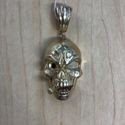 Skull Pendant