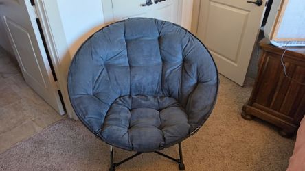 Large memory foam dish chair