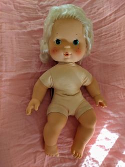 Vintage 1982 Kenner Strawberry Shortcake Apricot Doll
