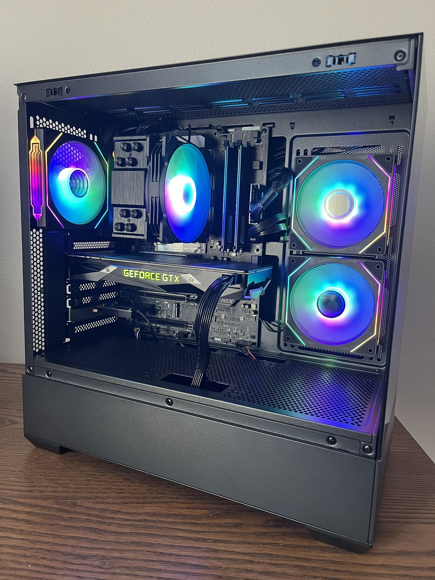 Gaming PC Gtx 1080 Ryzen 5 2600