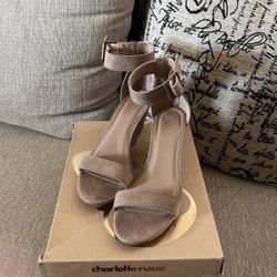 Nice Wedge Womens Shoe