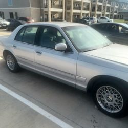 2005 Mercury Grand Marquis