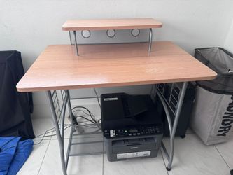 Small Office Desk
