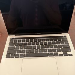 2020 Silver MacBook Pro 13-inch 