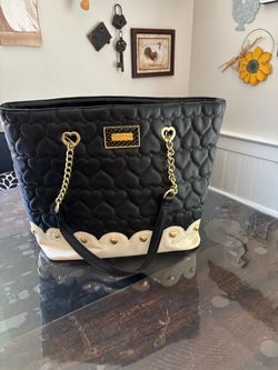 Bessie Johnson handbag