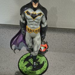 Batman 12 Inch Statue