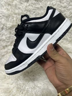 Nike Dunk Low GS Panda CW1590-100 men’s 6.5 / Women’s 7 Black White