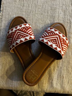 Woman’s hottie hippie shoes
