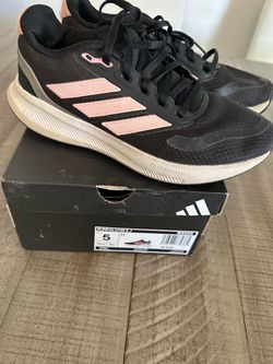Adidas sneakers girls