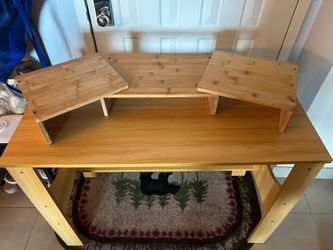 Computer Desk w Adjustable stands