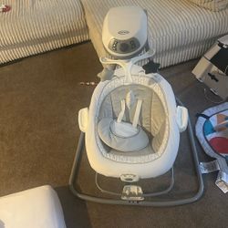 Graco Simple Sway Baby Swing