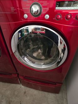 Gas red dryer with pedestal