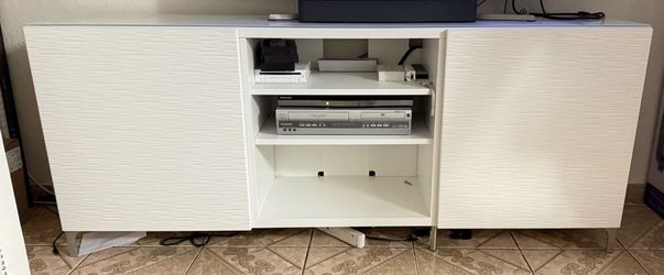 Media Center / TV stand