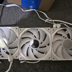 Tryx Rota 120 ARGB PC Fans