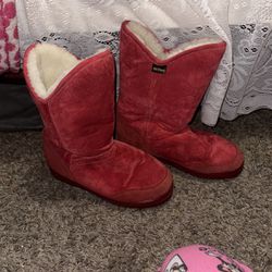 Red Boots 