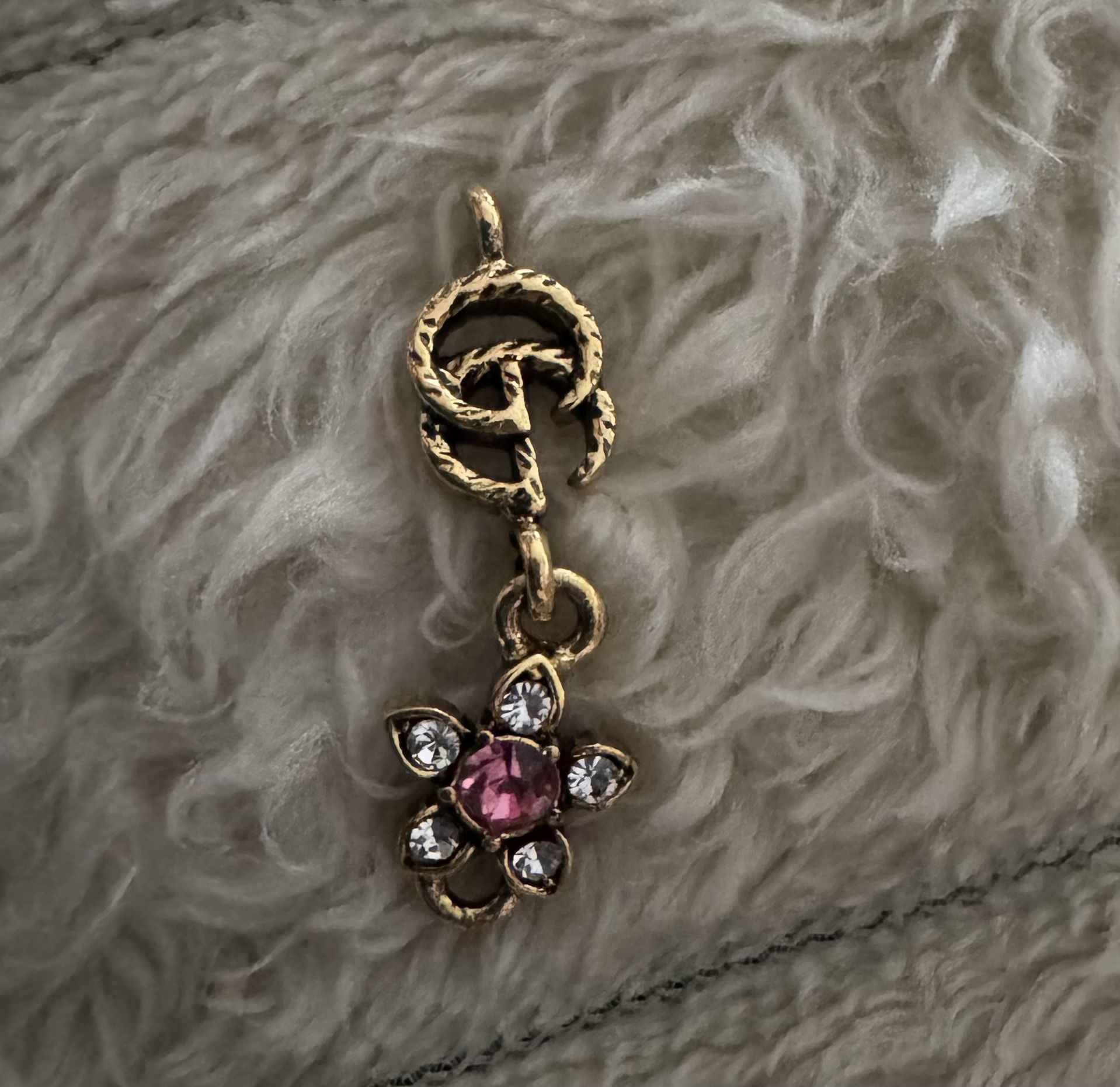 Vintage Gucci Connector Button Zipper Pull Charm Bright Gold w/Chain