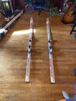 Vintage Dynastar Giant Skis 