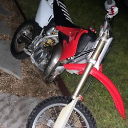 2006 Honda Dirt Bike