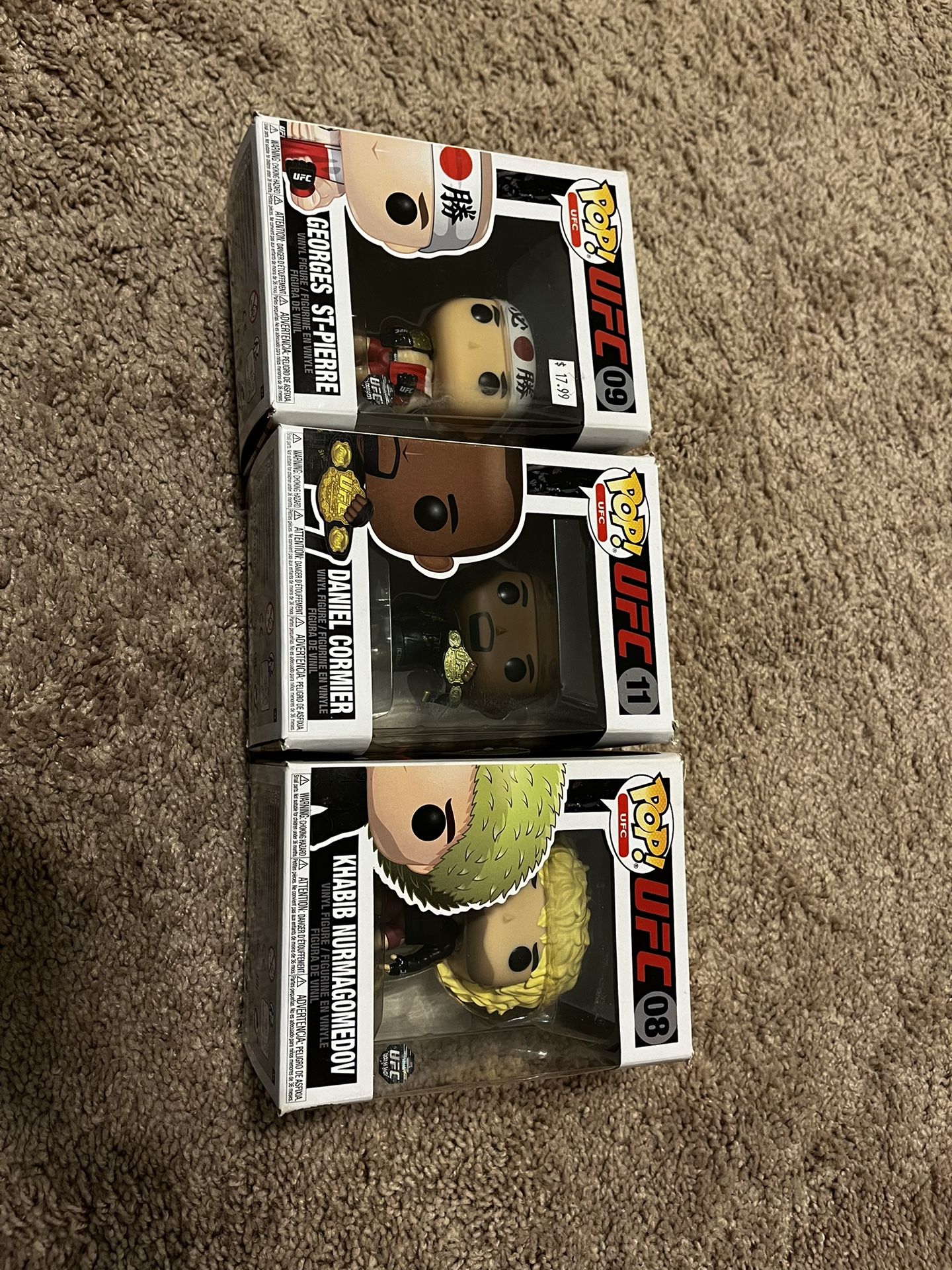 3 UFC Funko Pops
