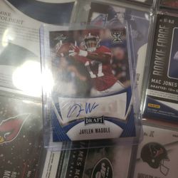 Leaf Jaylen Waddle Rookie Auto Card