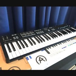NEW MIDI Controller Keyboard Piano Arturia KeyLab Essential 61 mk3 Drum Pads