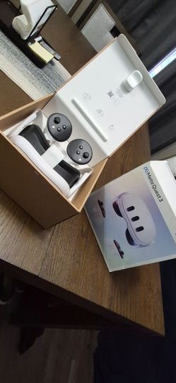 VR Headset *meta quest 3*
