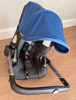Doona+ car seat stroller with base