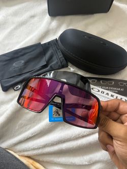 Oakley Sutro Sunglasses with Case