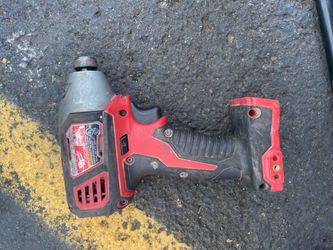 Milwaukee M18 18V 1/4" Hex Impact Driver (Model 2656-20)