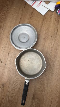 Magna-lite Cooking pot 2 liter 2.5 cups vintage