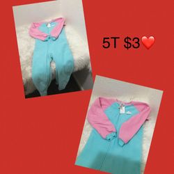 Pijama Great Condition For Girls Size 5T ❤️❤️❤️firm Price S 