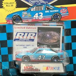 1992 Limited Edition Racing Champions Richard Petty NASCAR Diecast 
