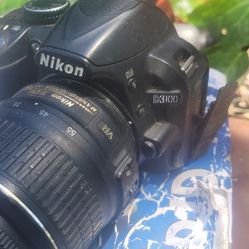  Camera Nikon D3100