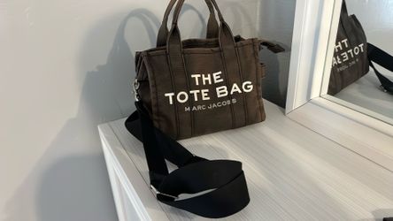 Marc Jacob’s tote bag