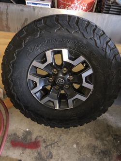 Toyota Tacoma TRD wheels