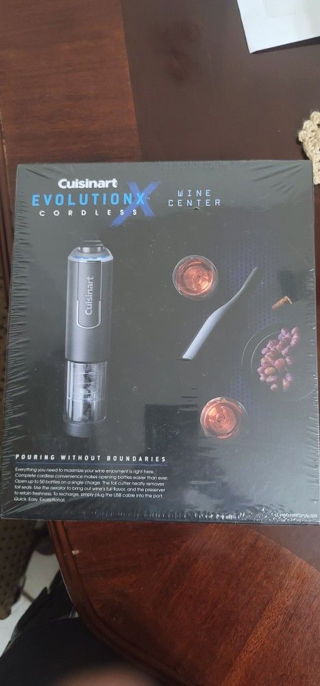 Cuisinart Evolution x Cordless Wine Center