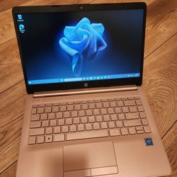 HP 14-cf2112wm  Celeron N4120 4 GB 64 GB Storage, Windows 11 Home