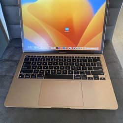 Macbook Air M1 2020 Retina 13.3” / 8GB RAM / 256GB SSD