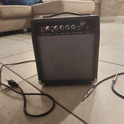 Rogue SO-069-S10 guitar amp