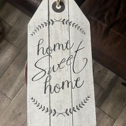 “Home Sweet Home” Wall Decor