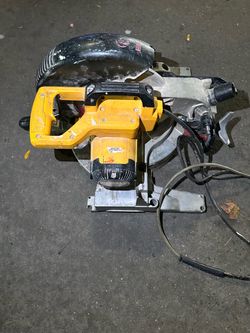 Dewalt miter Saw