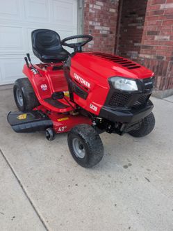 Riding mower/lawn tractor/lawnmower