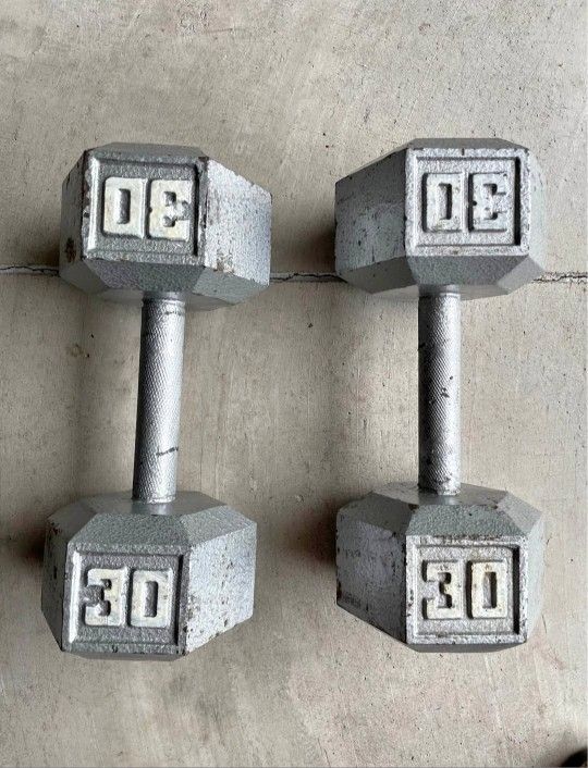 Brand New 60lbs Total Weight Dumbells