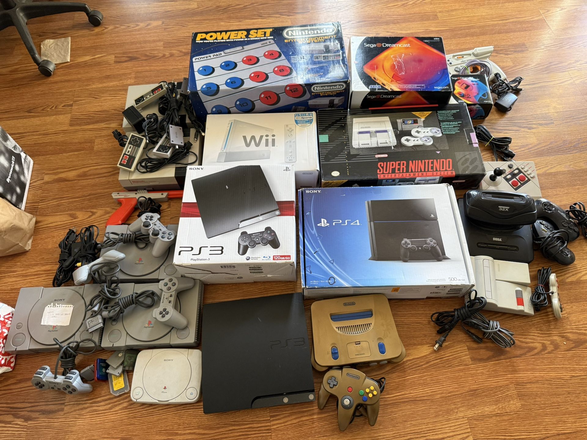 Massive Nintendo Bundle SNES NES , PS3 PS1 Ps4 Dreamcast Sega You Name It