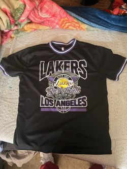 Lakers shirt