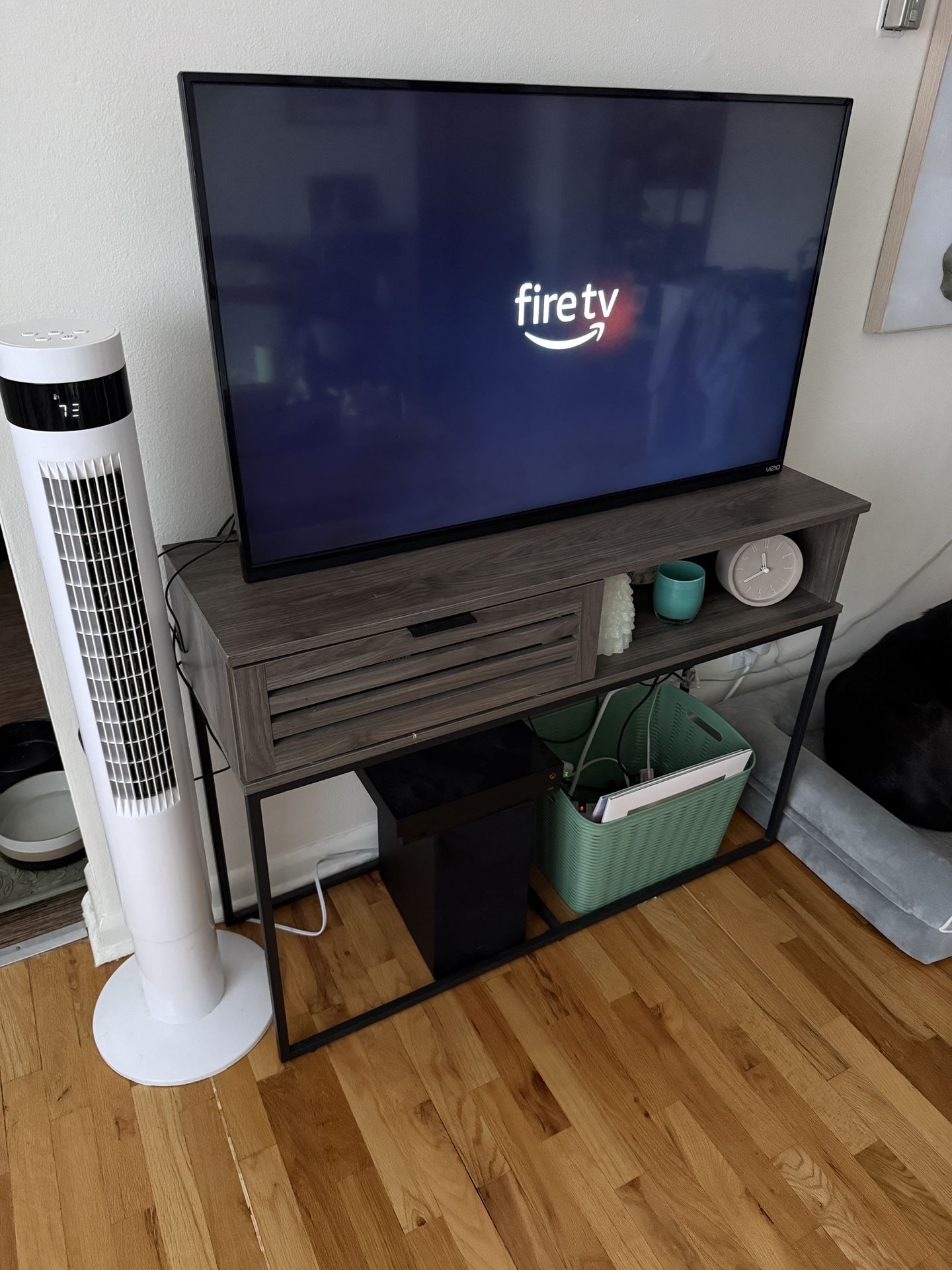 TV Stand / Entryway Table
