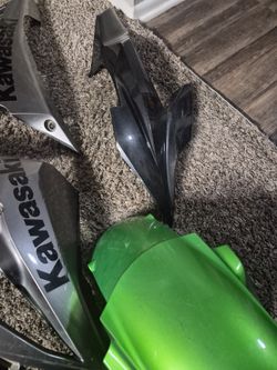 **$100**2017 Kawasaki 1000 headlights. Fairings muffler