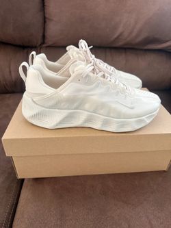 Nike Ava rover size 7.5