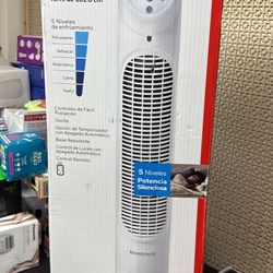 Honeywell HYF260 Quiet Set Whole Room Tower Fan, White QL